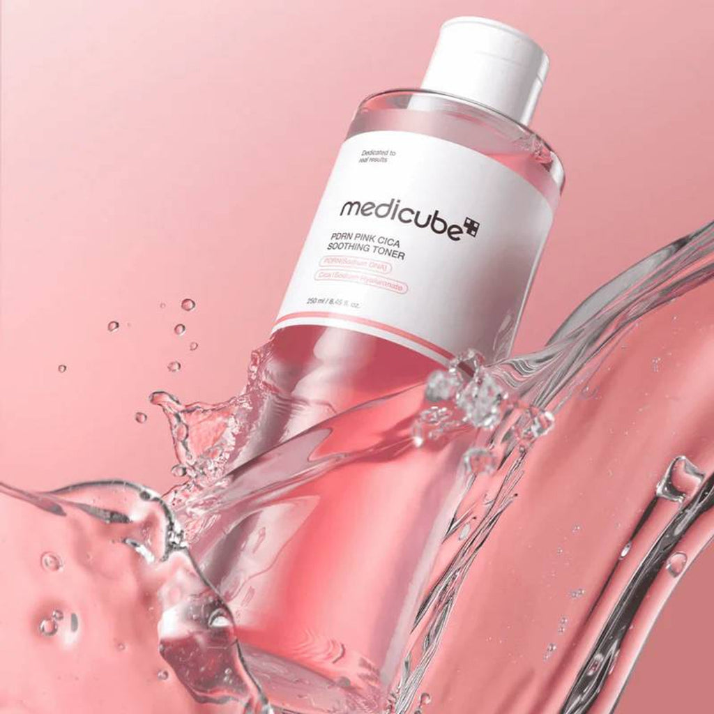 MEDICUBE PDRN PINK CICA SOOTHING TONER (250ml)